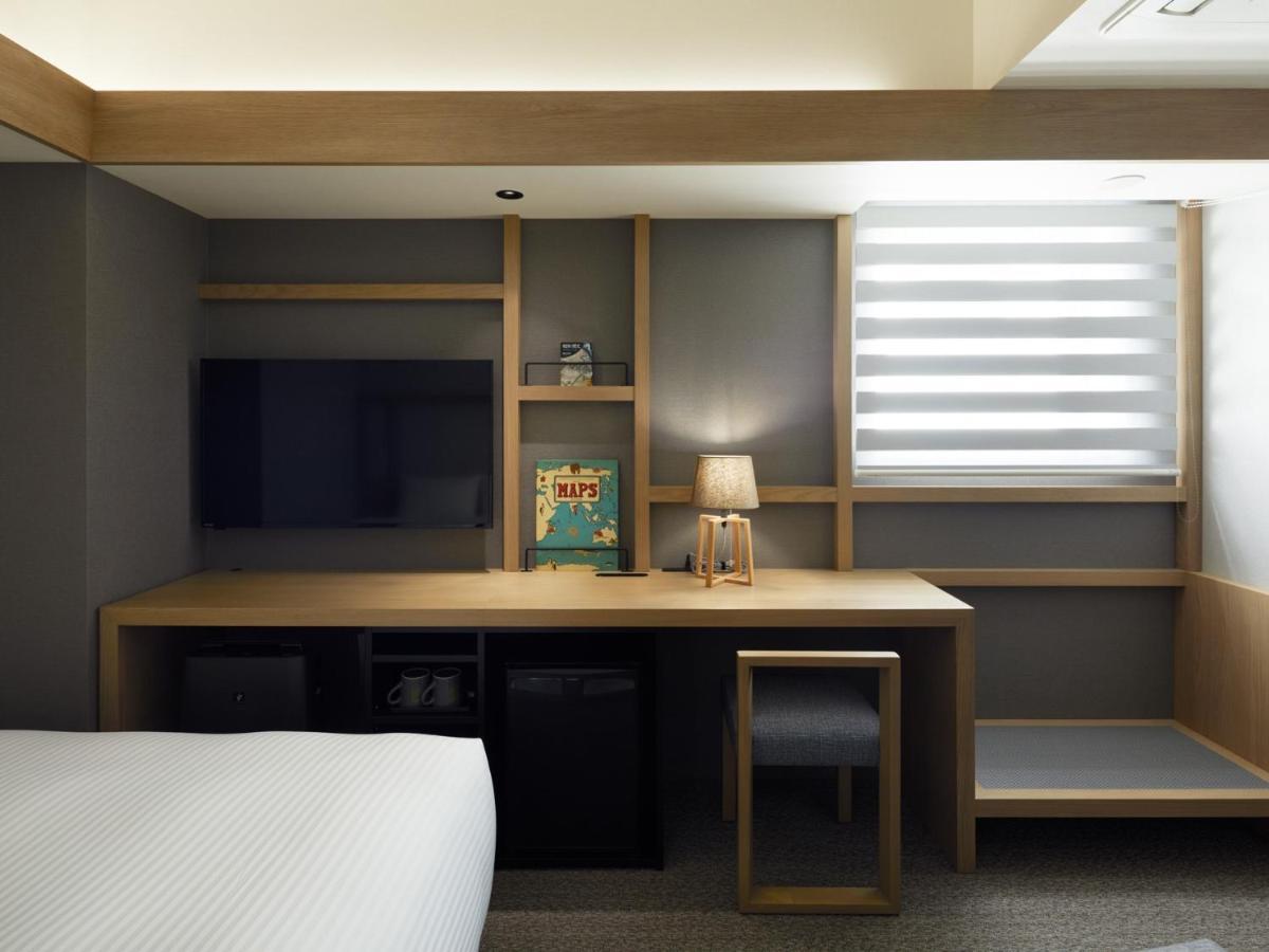 Lamp Light Books Hotel Sapporo Buitenkant foto