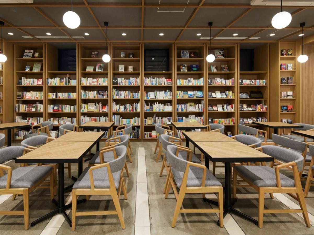 Lamp Light Books Hotel Sapporo Buitenkant foto